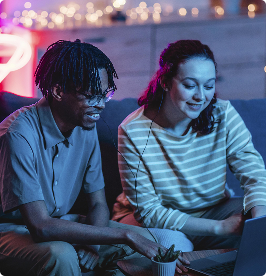 Underdogs collaborating on laptop